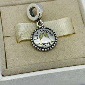 🧜🏾‍♀️🎀Pandora Las Vegas Bead Charm New Year 2016 Champagne Flutes Pendant